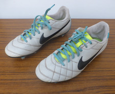 Mens Nike Tiempo Football