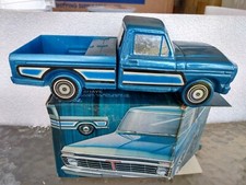 AVON COLLECTIBLE 1973 FORD