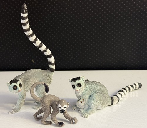 Elc plastic lemur - elc,
