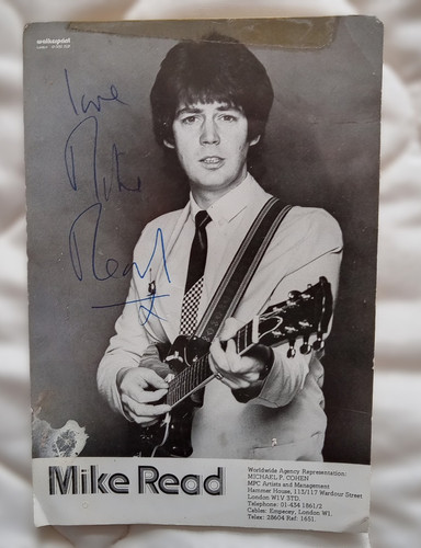 1981 mike read with guitar - 1981,