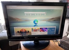 LG 37lg5010 37-inch Widescreen Full HD 1080p LCD TV.