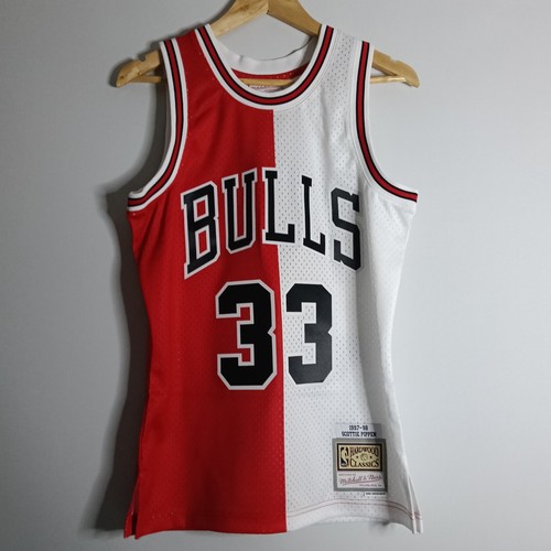 Mitchell ness chicago bulls - mitchell,