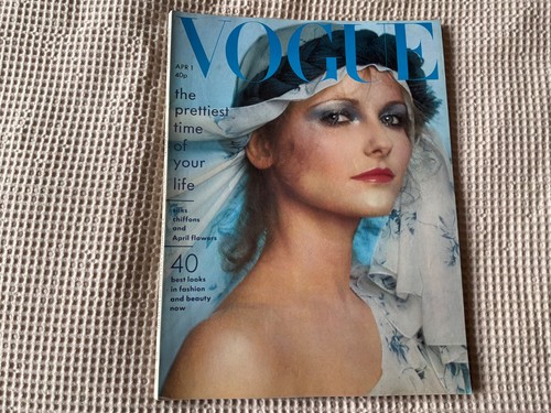 Vogue magazine april - magazine,