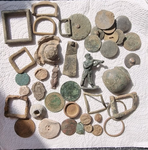 Metal detecting finds - detecting,