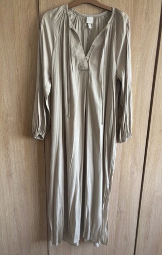 Long beige kaftan size - -,