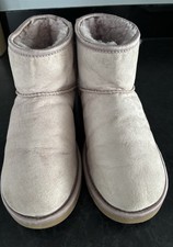 Lilac Short Ugg Boots 4.5 Diamanté Bows