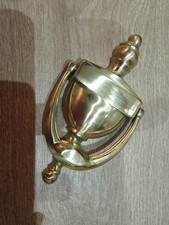BRASS VICTORIAN TYPE DOOR KNOCKER NEW OLD STOCK+ FITTINGS