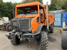 BREAKING DISMANTLING UNIMOG U4000 UHN PARTS SPARES