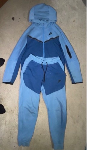 Blue nike tech fleece full - blue,