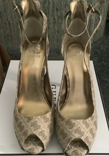 New W/ Box Guess Womens Holie2