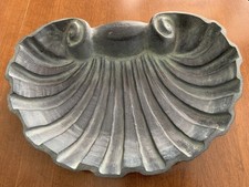 Cast Iron Shell Shaped Dish