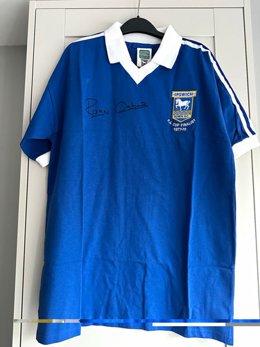 Signed ipswich town - 1978, fa