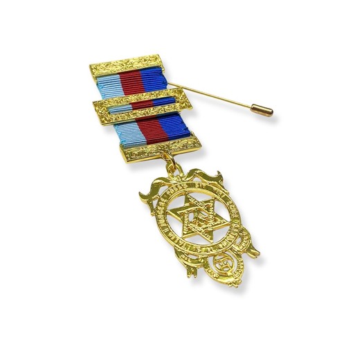 Royal arch provincial breast - royal,