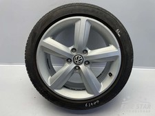 VW Golf R17 Alloy Wheel With