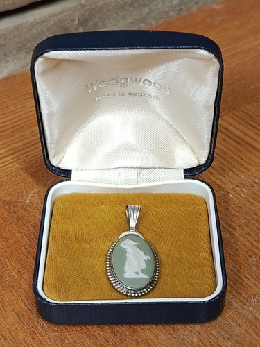 Hallmarked wedgewood sterling - hallmarked,