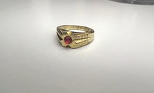 Womens Gold Plated Vintage Retro Ring  Red Stone