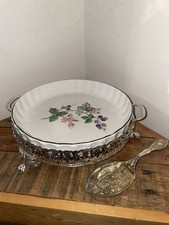 Oven-to-Table Flan Dish With