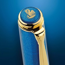 Pelikan Classic M200 Fountain Pen in Golden Lapis - Medium -  M Nib