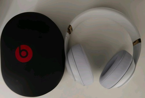 Beats studio3 wireless - beats,