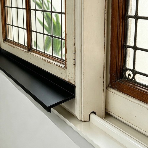 Rain deflector window - deflector,