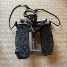 REDUCED £10 Body Sculpture Lateral Stepper Machine And Resistance Bands