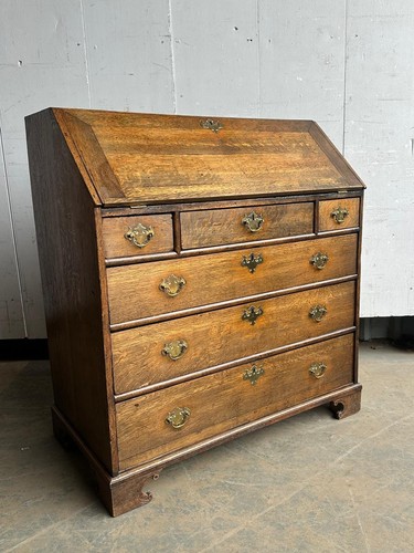 Mid 18th century oak bureau - oak,