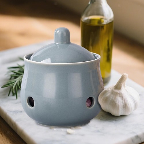 Garlic moisture proof - garlic,
