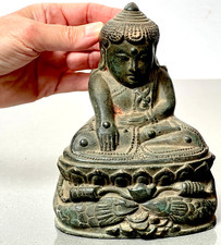 ANTIQUE BRONZE BUDDHA SHAKYAMUNI STYLISTICALLY PALA BUT LATER TIBETAN EXAMPLE
