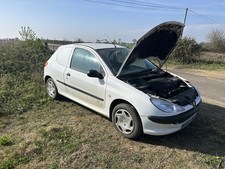 BREAKING PEUGEOT  206 VAN IN WHITE-ALL PARTS AVAILABLE (WHEEL NUT ONLY)