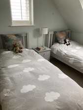 Pair of JL Wilton Single Beds plus Wilton 2-drawer Cabinet (Linen Colour )