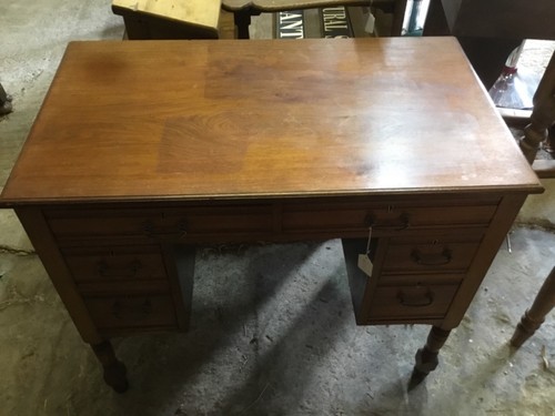 Mahogany ladies desk