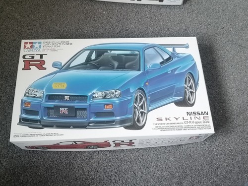 Tamiya 24210 nissan skyline - tamiya,