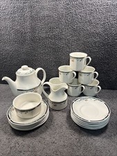 Royal Doulton  "Juno" 21 pc