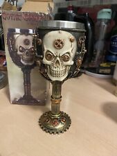 fantasy gothic Gold and silver