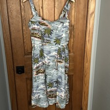 Emily and Finn Size Medium Fit