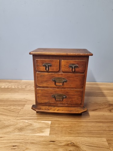 Folk art chest drawers - art, of