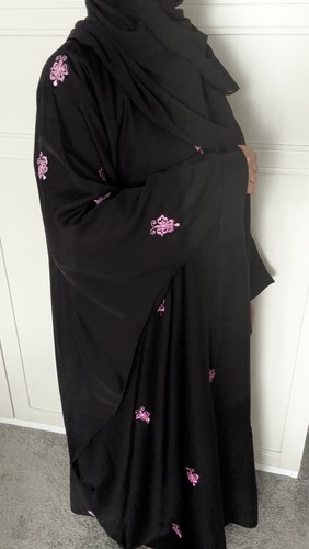 Black with pink embroidery - pink,