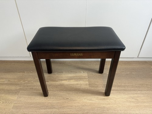 Vintage yamaha wooden piano - yamaha,