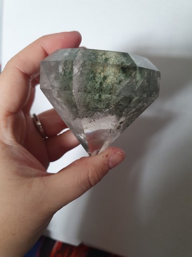 Large garden qaurtz crystal - large,