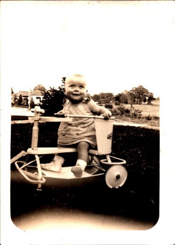 Vtg snapshot photo child - photo,