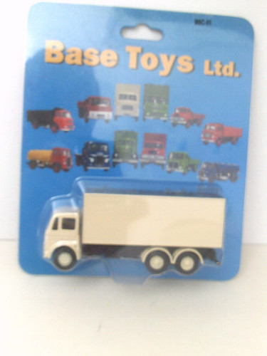 Base toys leyland - base,