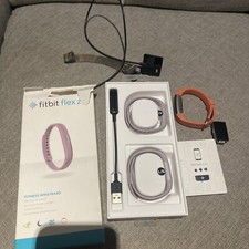 Fitbit Flex 2 + Large/Small Lilac Strap + Other Bits, Please Read Description