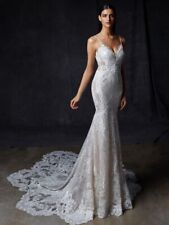 Enzoani Omaira Ivory Sand Lace
