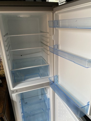 Fridge freezer logik lfc50s12 - fridge,