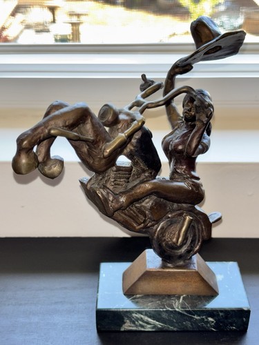 Jeff tritel bronze statue - jeff,