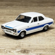 Vanguards 1/43 Scale Model Car VA09507 - Ford Escort Mk1 RS 2000 Diamond White