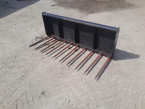 Slewtic 6ft muck fork - fork, on