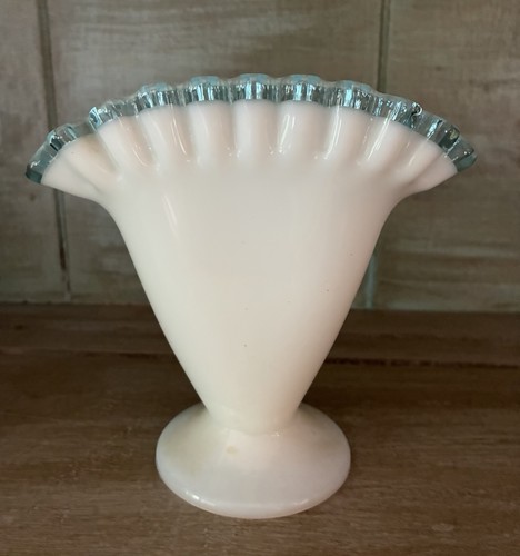 Vintage fenton silver crest - fenton,