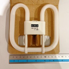 2xCompact Fluorescent Square