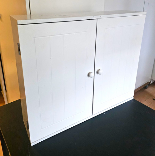 White shaker bathroom door - white,